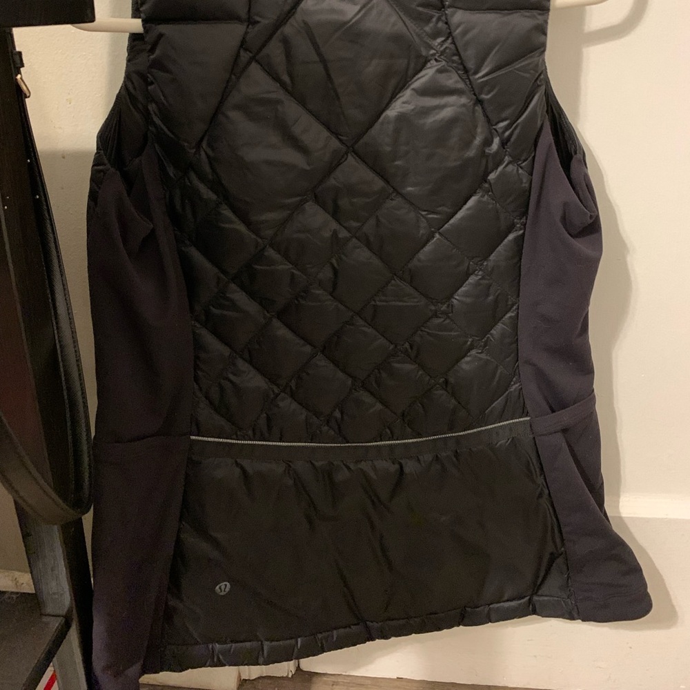 Women’s Lululemon vest. Size 6